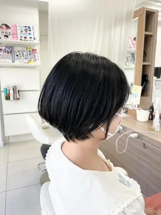 ショート ✂ 持田 真菜のヘアスタイル