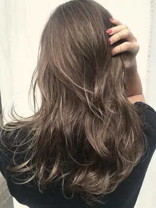ロング カラー ヘアアレンジ ブリーチ＆カラーが 得意☀️望月宣雄☀️のヘアスタイル