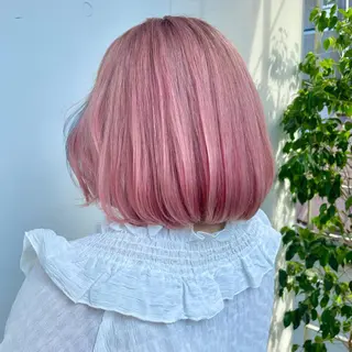 ショート カラー もにか🌞原宿/渋谷 🌝ブリーチカラーのヘアスタイル