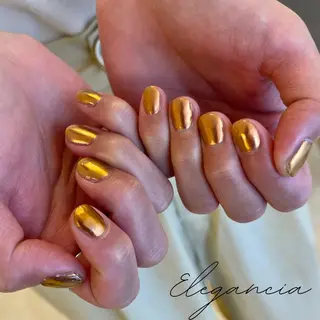 カラー ネイル Elegancia. Hiromiのネイルデザイン