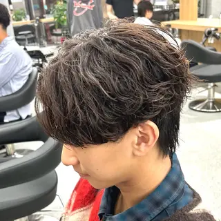 パーマ メンズ 🔥フェザーパーマ 特化🔥勇斗のヘアスタイル