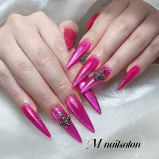 ネイル M🌷nail 長さだし専門店のネイルデザイン