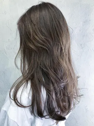 ロング カラー パーマ ヘアアレンジ ITbyALBUM 中野店のヘアスタイル