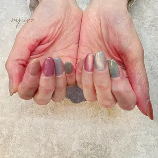 ネイル nijiiro🌈 サトウのネイルデザイン