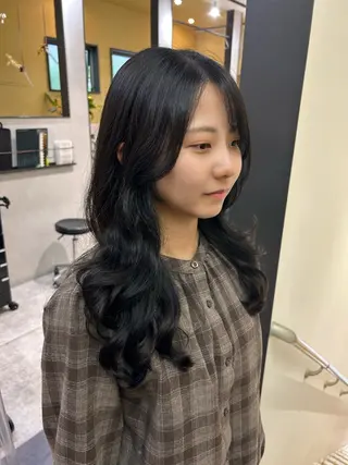 ロング カラー パーマ hub hair レイヤー/透明感のヘアスタイル