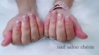 ショート chérie nailのネイルデザイン