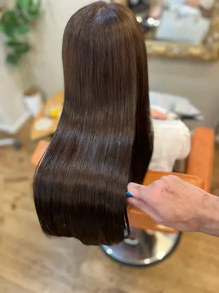 ロング ⚪️髪質改善 縮毛 店長 コウ⚪️のヘアスタイル
