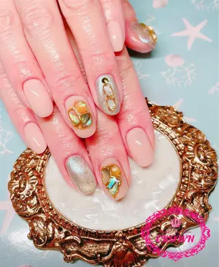 ネイル CROWN プライベートサロンのネイルデザイン