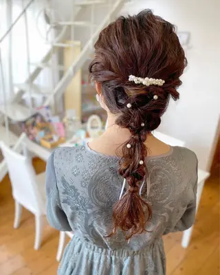 ロング ヘアアレンジ 荒木 ひろかのヘアスタイル