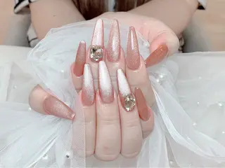 ネイル Bél Nail salonのネイルデザイン
