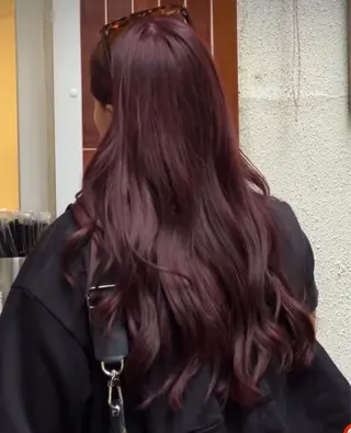 カラー niko_saga_hairmake所属・アヤカ （AYAKA）のヘアスタイル