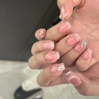 ネイル MODA MANAMIᵕ̈のネイルデザイン