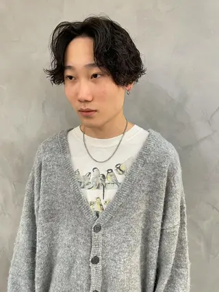 ミディアム パーマ メンズ Basis 田口豪司のヘアスタイル