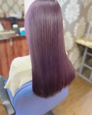 カラー masa ディレクターのヘアスタイル