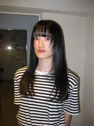 ミディアム 今井 香奈恵のヘアスタイル