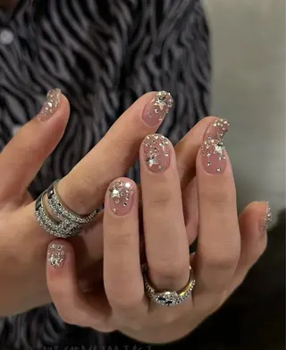 ショート めぐみのネイルサロン スタッフ練習のネイルデザイン