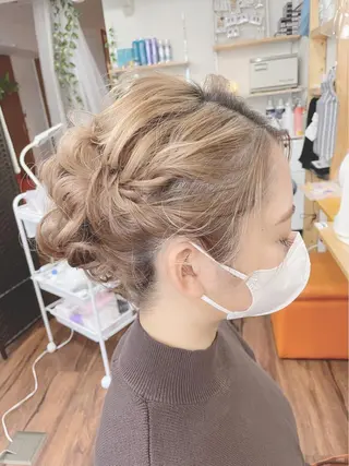 ロング ヘアアレンジ 池谷 久美子のヘアスタイル
