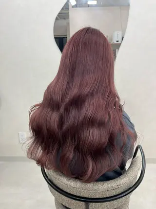 ロング カラー 長山 茉白のヘアスタイル