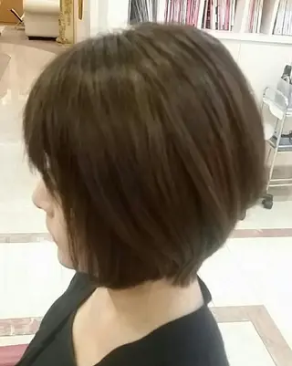 ショート 美谷添（ミヤゾエ） まどか大人ヘアサロンのヘアスタイル