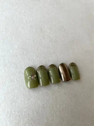 ネイル 🐈⬛ Minamiのネイルデザイン
