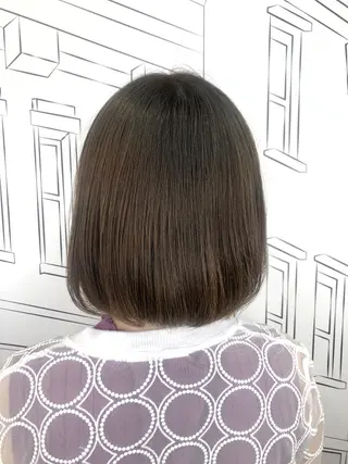 ショート カラー TOMOKA 艶髪/透明感カラーのヘアスタイル