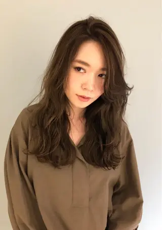 ロング カラー パーマ ヘアアレンジ 酸性縮毛矯正のプロ 杉山玲介のヘアスタイル