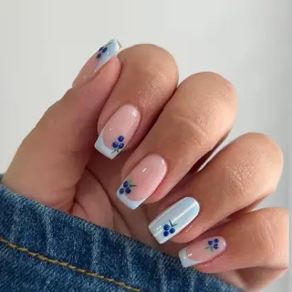 ネイル Em ma高田马場のネイルデザイン