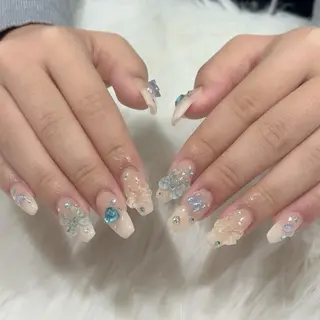 ネイル 横浜Nailist 𝜗𝜚春菜のネイルデザイン