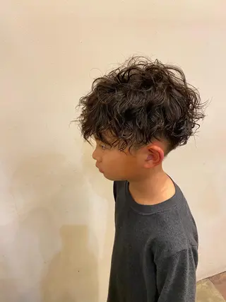 ミディアム パーマ カットスタジオフタバ所属・★SEIGA ★のヘアスタイル