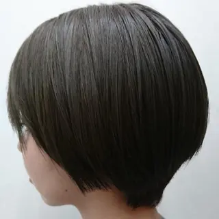 ショート カラー 大人ショートのスペシ ャリスト✨️井上雄輝のヘアスタイル