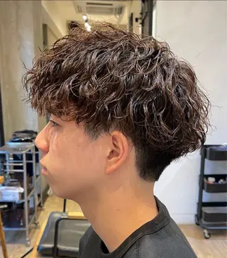 ショート パーマ メンズ 新宿メンズ専門 モテ清潔感パーマ特化のヘアスタイル
