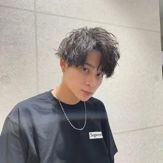 パーマ メンズ Eirデザイナーズ サロン心斎橋柳野のヘアスタイル