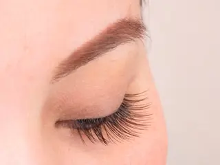 マツエク・マツパ Ｕi (うい)のマツエク・マツパデザイン