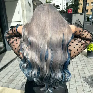 ロング カラー 齋藤 梨乃のヘアスタイル