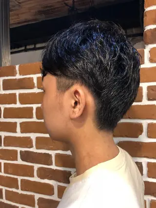 メンズ ✨色持ちの良い艶 カラー✨蟹江真世のヘアスタイル