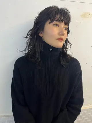 ミディアム カラー eri kinjoのヘアスタイル