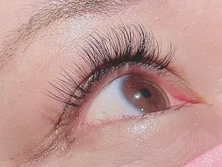 マツエク・マツパ 久保 純那の眉毛・アイブロウイメージ