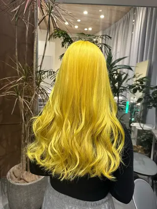 ロング カラー 💋ハイトーンデザイ ンヘア💋A'nyuのヘアスタイル