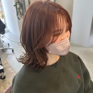 ミディアム 綿貫 美雪のヘアスタイル
