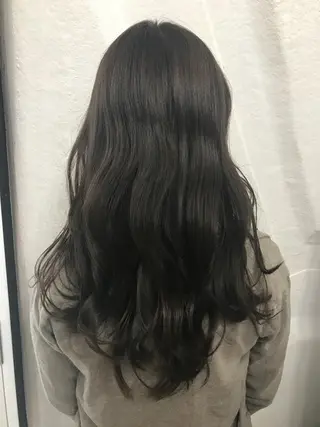 セミロング カラー ヘアアレンジ 白髪ぼかしハイライト バレイヤージュヤマトのヘアスタイル