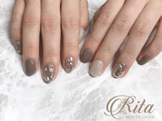 ネイル Rio 𓍼のネイルデザイン