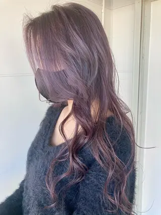 ロング タカツド ユウキのヘアスタイル