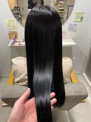 ロング 小林 杏莉のヘアスタイル