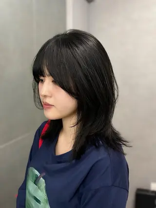 ミディアム 田中 鈴乃／ボブレイヤーのヘアスタイル