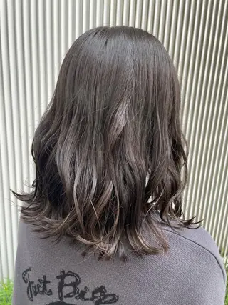 ミディアム カラー 🫧💎森下 真結💎🫧のヘアスタイル