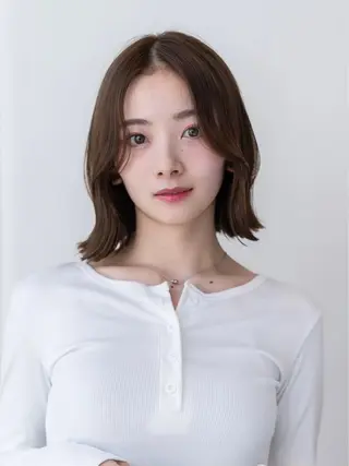 ミディアム 🫧艶感カラー/ あいり🤍のヘアスタイル