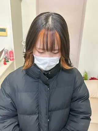 ミディアム カラー パーマ ヘアアレンジ メンズ キッズ ネイル マツエク・マツパ アイブロウ 切りっぱなしヘアボブ ミディアムヘアRYOのヘアスタイル