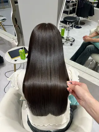 ロング カラー 𝑹𝒊𝒉𝒐🎀 名駅/大人韓国ヘアのヘアスタイル