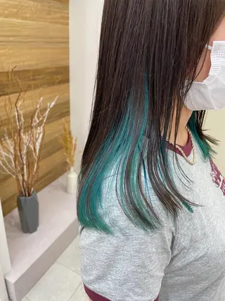 セミロング 飯塚 青空のヘアスタイル