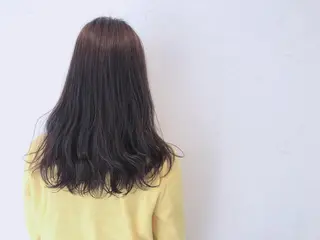 セミロング カラー 伊藤 さやかのヘアスタイル